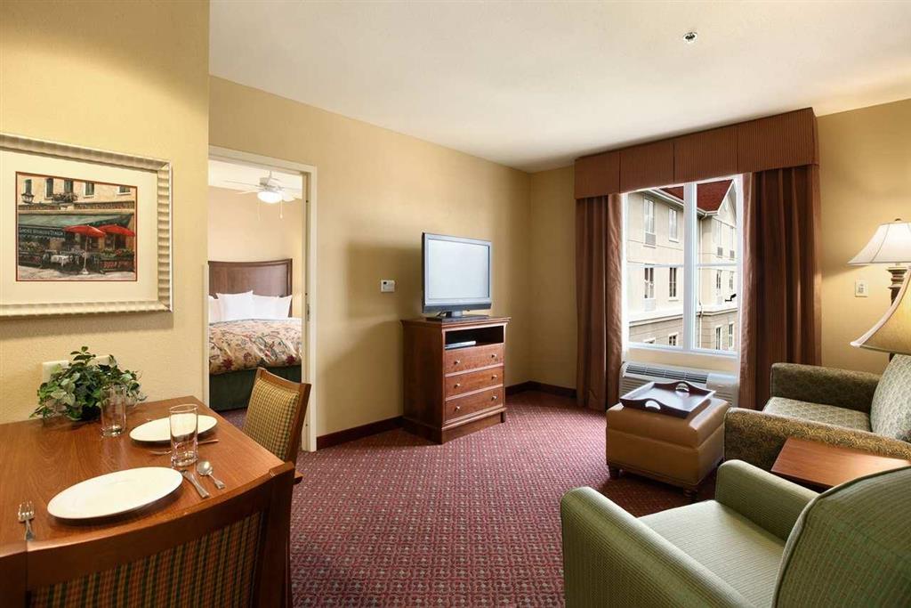 Homewood Suites By Hilton Decatur-Forsyth Oda fotoğraf